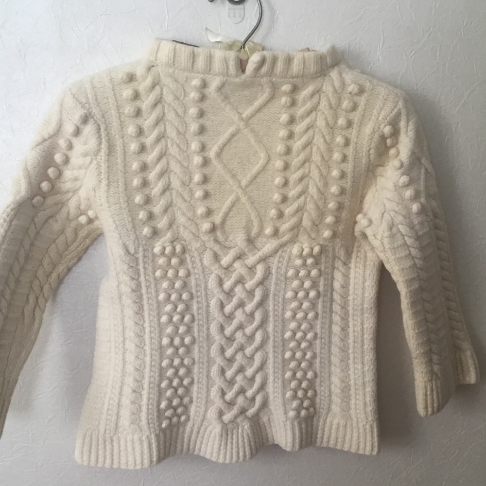 🎉HP!2X🎉12.16.18 & 11.30.17🎉Kids’ unisex Burberry sweater - Picture 5 of 5